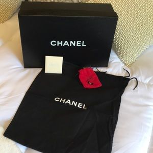 Chanel shoe box & dust bag